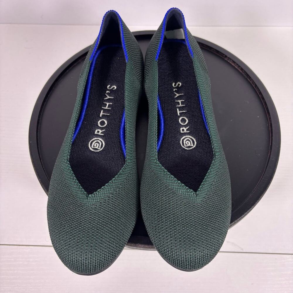 Rothy's Deep Green Flats with Rounded Toe Size 7
